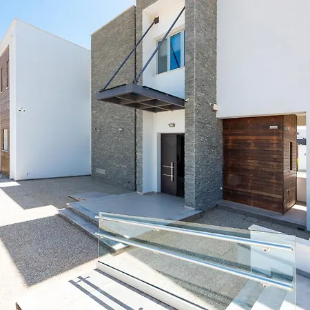 Villa Marsali By Ruidoso Luxury Ayía Nápa